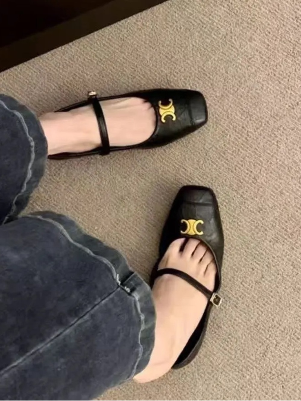 Va & La French Retro Mary Janes - Shallow Mouth Square Toe. 245 (US 8).